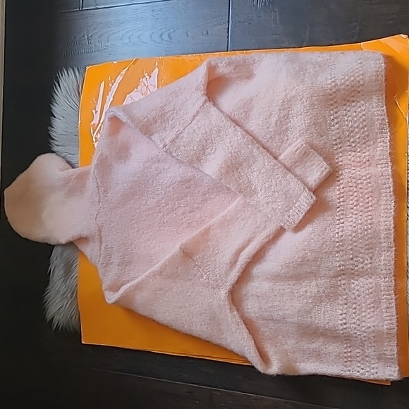 Nwt! Sezane Amandine kid mohair hooded Jumper in nude rosy beige - Picture 10 of 11